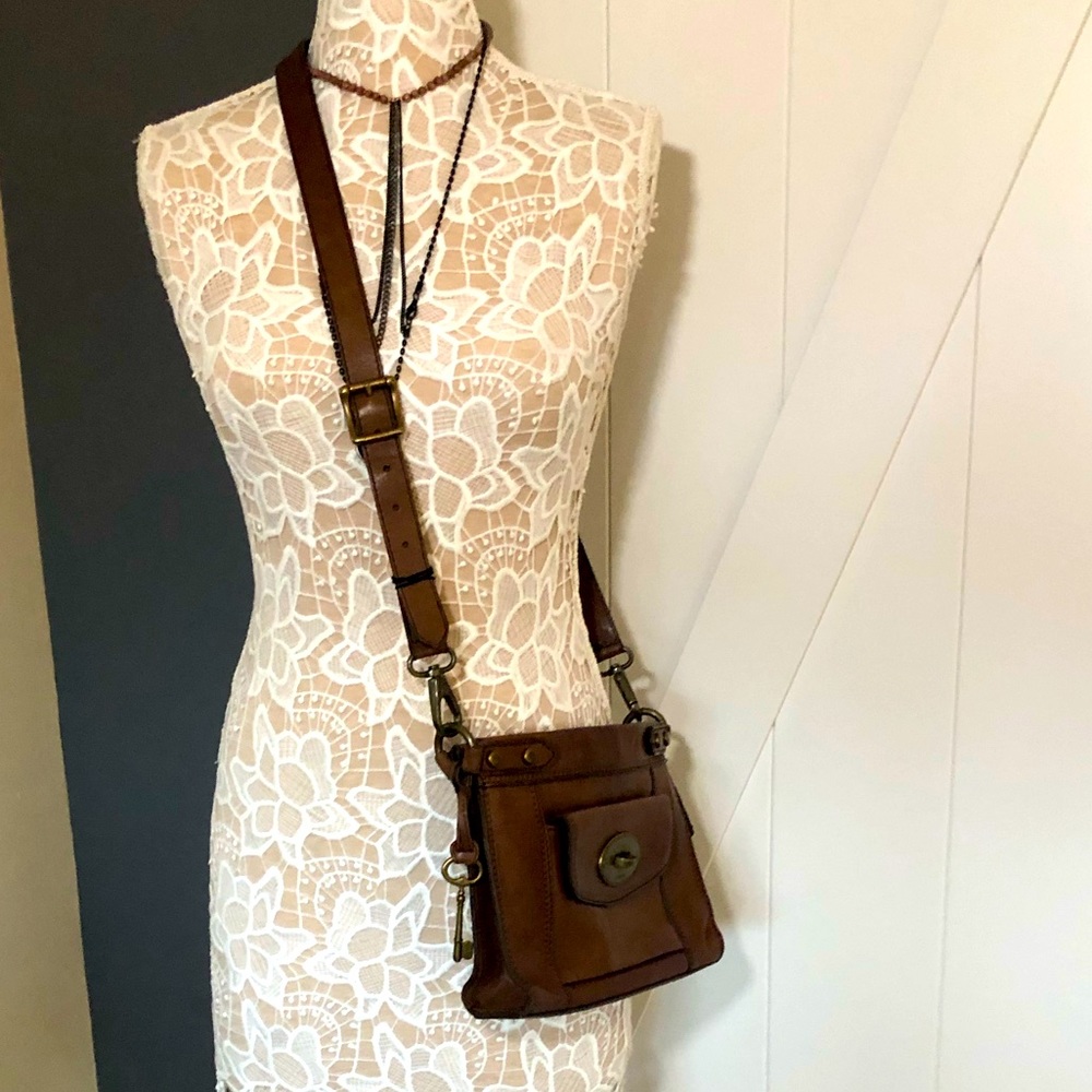 Brown Leather Fossil Crossbody Bag